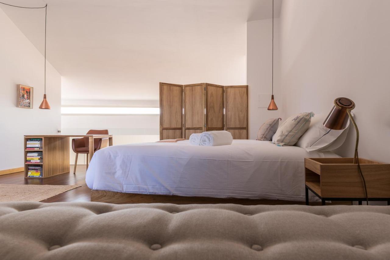 Ferienwohnung Sunny Loft In Downtown Porto With Private Parking Exterior foto